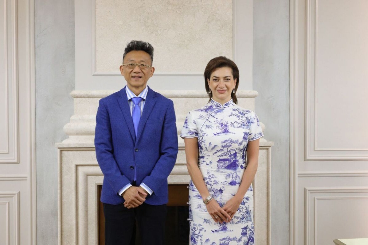 Paşinyanın xanımı Çində qalır? İki il müddətində mühafizəsiz keçinəcək