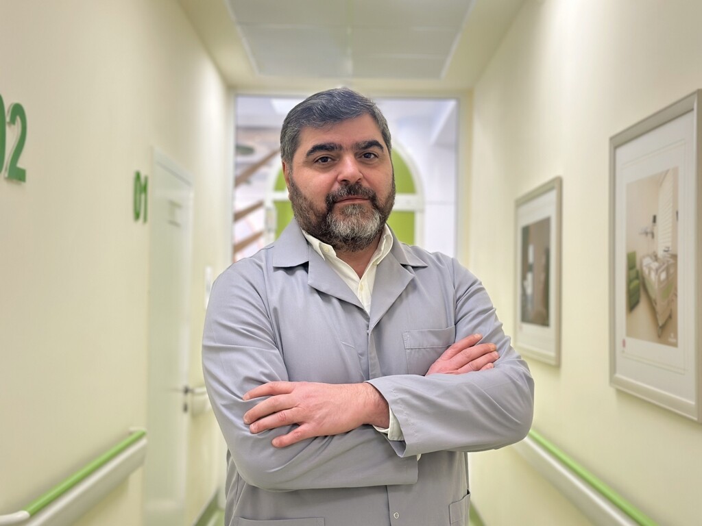 &laquo;Ուիգմոր կանանց և երեխաների հիվանդանոց&raquo;-ի մանկական օրթոպեդիայի և վնասվածքաբանության ծառայության պատասխանատու Վահե Յավրյան
