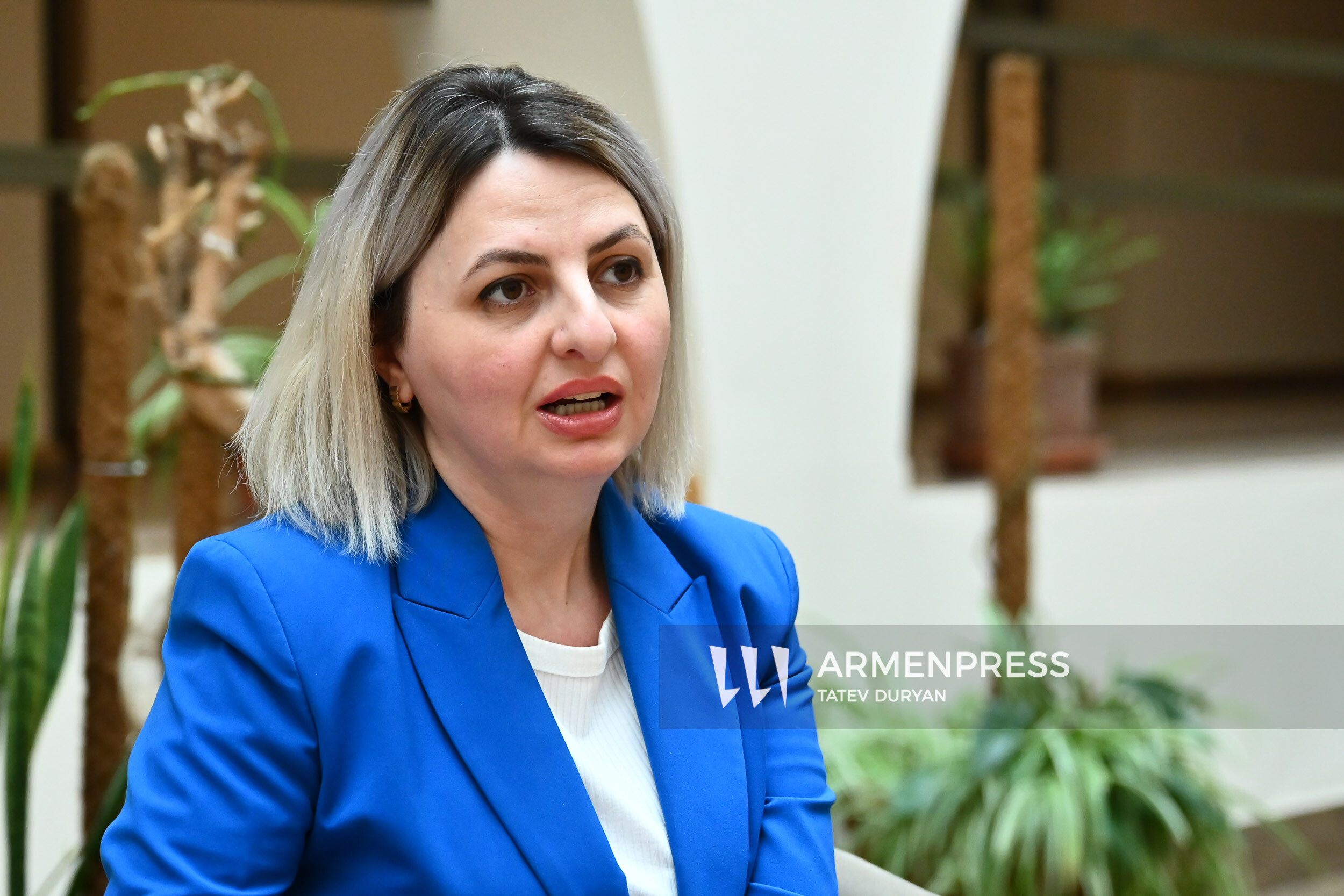 Հարցազրույց Երևանի քաղաքապետարանի  հանրակրթության բաժնի վարիչի առաջին տեղակալ Ելենա Հարությունյանի հետ