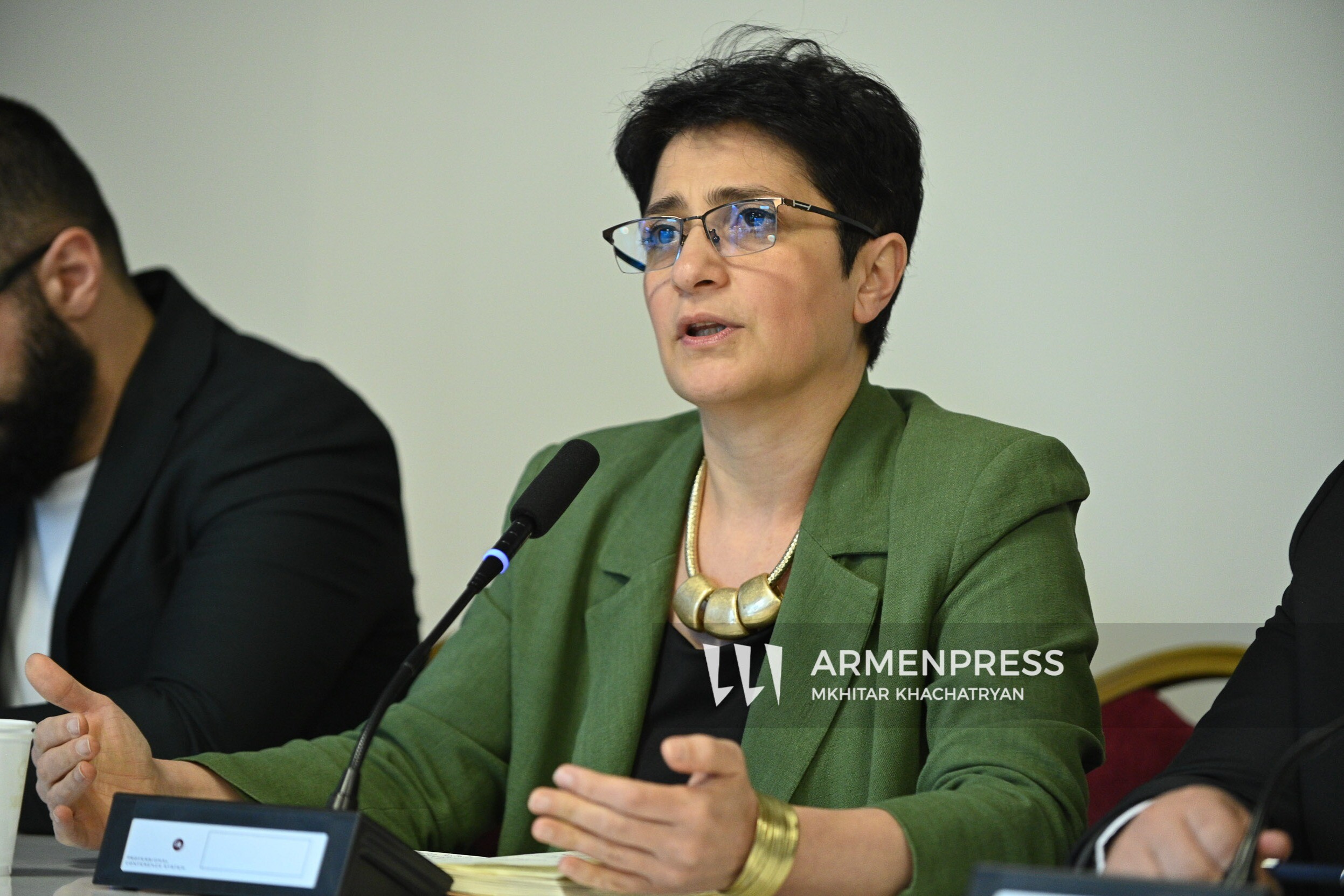 Sultanyan: “La cuestión de los prisioneros no cabe en la lógica del proceso de paz”