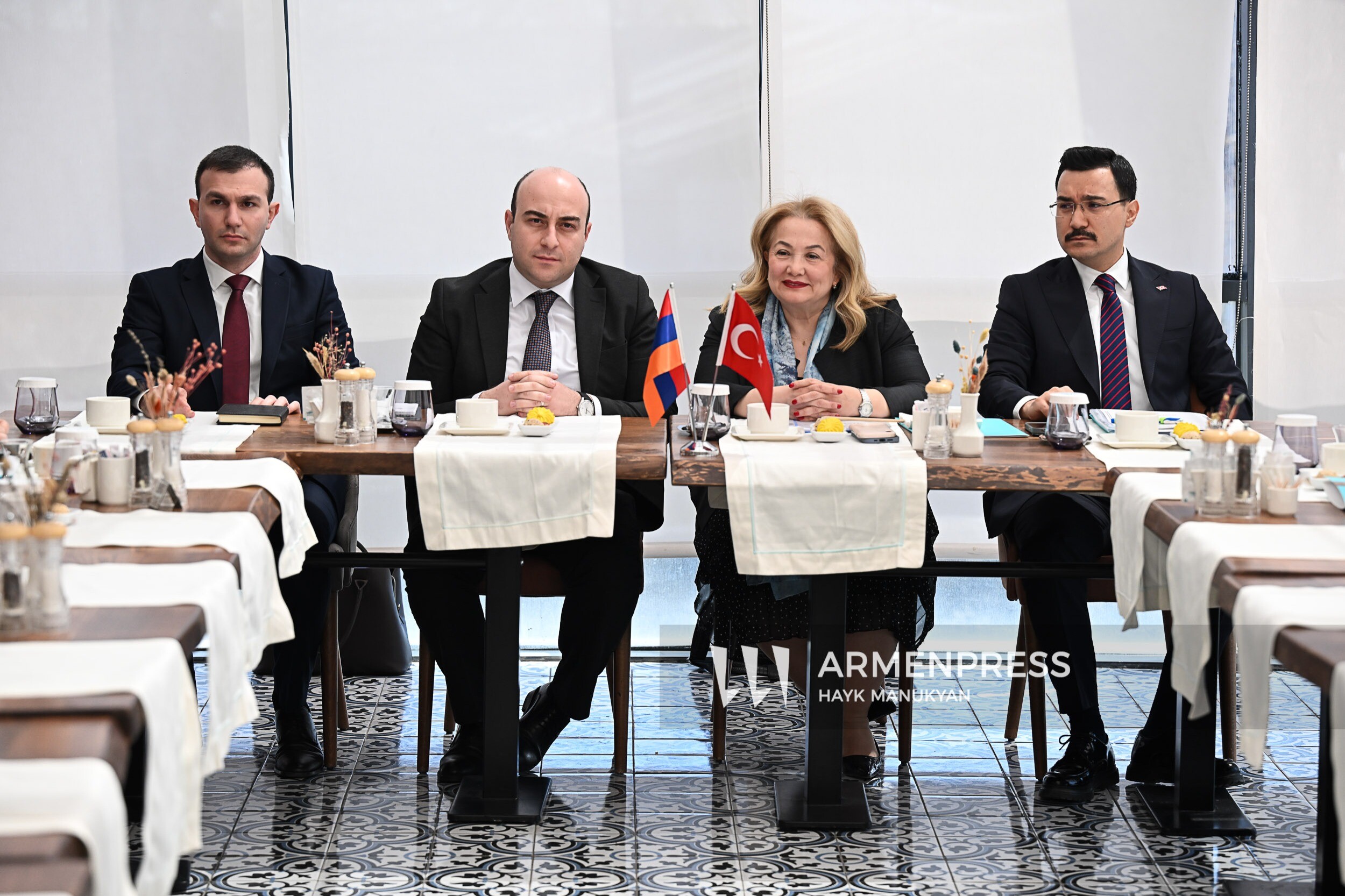 Armenia, Türkiye hold talks in Kars on operationalization of railway ...
