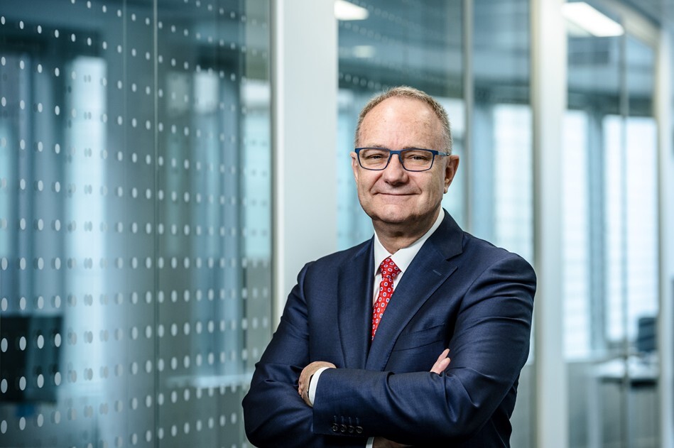 Business and mining leader Mark Cutifani to deliver keynote speech at the 3rd Mining Armenia Forum