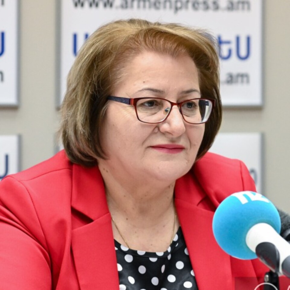Գայանե Սահակյան
