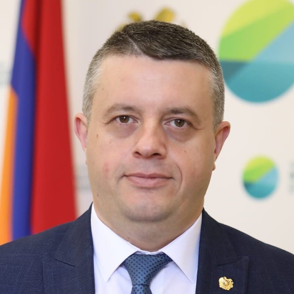 ლევონ აზიზიანი