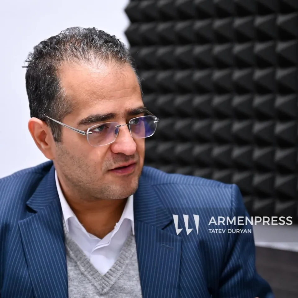 Էհսան Մովահեդիան